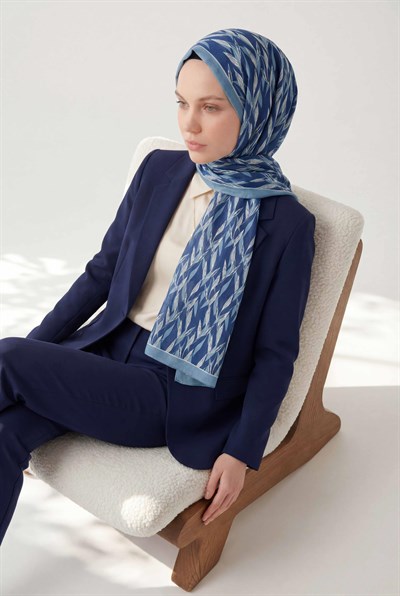 Yaprak Desen Lacivert 75X195 Soft Şal