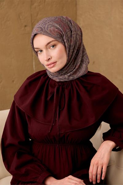 İnce Pamuk Soft Eşarp Kına Yeşili-Kiremit-Koyu Vizon Desenli Nefes Alan Tok Duruşlu 90x90