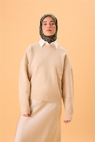 İnce Pamuk Soft Eşarp Yeşil-Fuşya Desenli Kaymaz Dokulu Tok Duruşlu 90x90