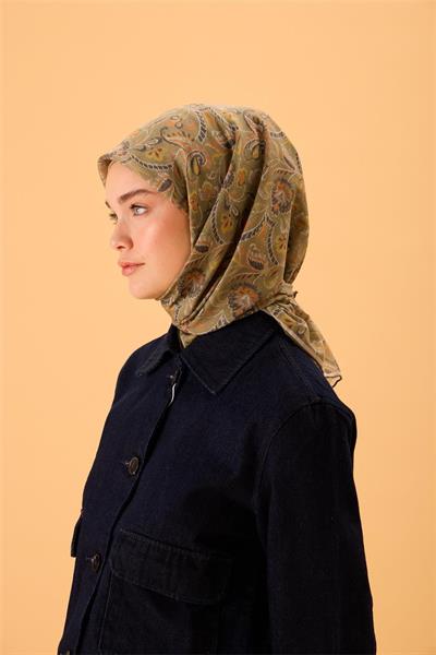İnce Pamuk Soft Eşarp Yeşil-Turuncu Desenli Kaymaz Dokulu Tok Duruşlu 90x90