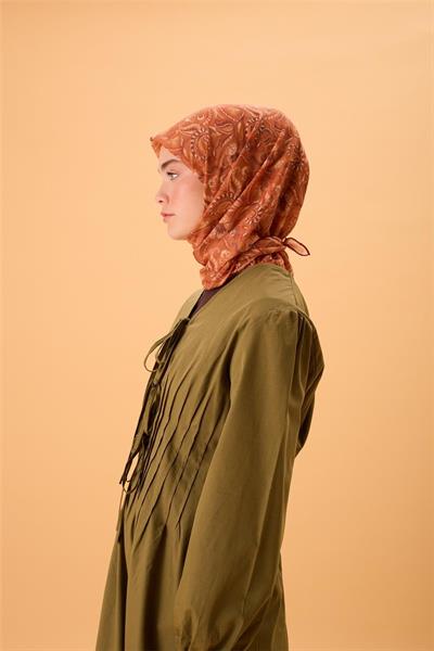 İnce Pamuk Soft Eşarp Koyu Turuncu-Kiremit Desenli Kaymaz Dokulu Tok Duruşlu 90x90