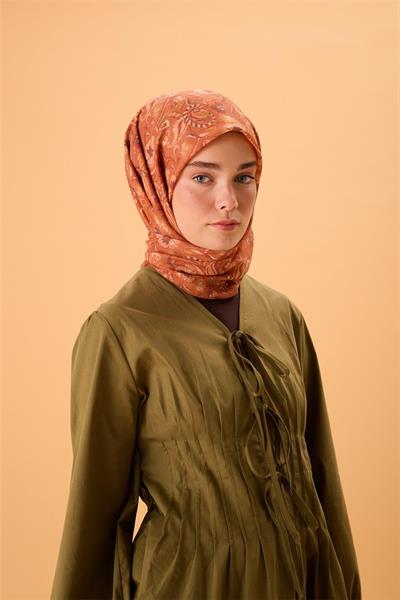 İnce Pamuk Soft Eşarp Koyu Turuncu-Kiremit Desenli Kaymaz Dokulu Tok Duruşlu 90x90