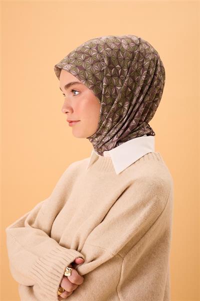 İnce Pamuk Soft Eşarp Kahverengi Yeşil Krem Vizon Desenli Kaymaz Dokulu Tok Duruşlu 90x90