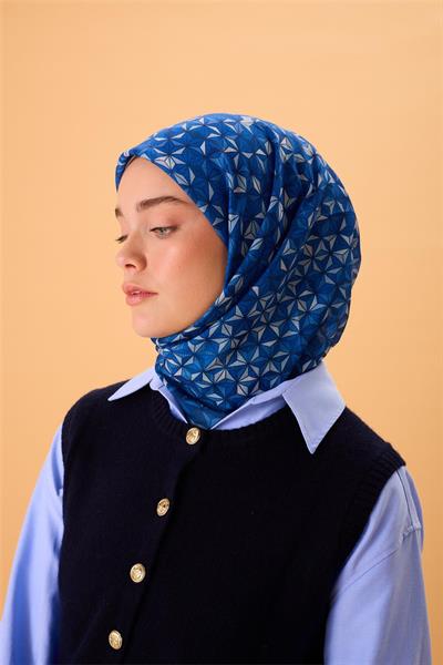 İnce Pamuk Soft Eşarp Saks-Gök Mavi-Buz Mavi-Lacivert Desenli Nefes Alan Kaymaz Dokulu 90x90
