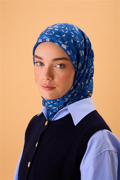 İnce Pamuk Soft Eşarp Saks-Gök Mavi-Buz Mavi-Lacivert Desenli Nefes Alan Kaymaz Dokulu 90x90
