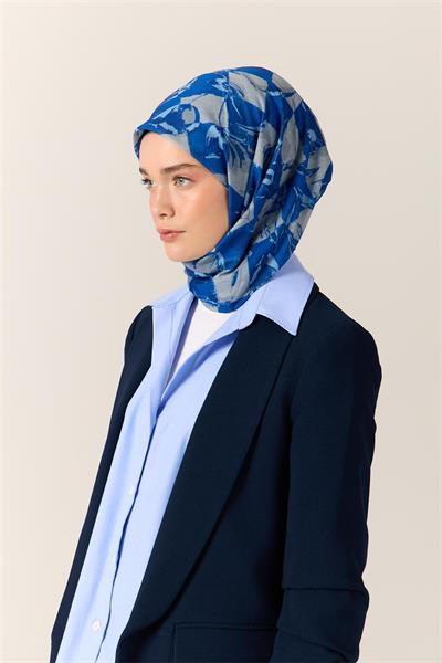 İnce Pamuk Soft Eşarp Saks-Gümüş Desenli Nefes Alan Tok Duruşlu 90x90