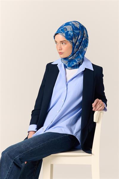 İnce Pamuk Soft Eşarp Saks-Gri Desenli Nefes Alan Tok Duruşlu 90x90
