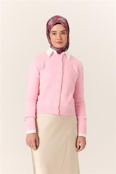 İnce Pamuk Soft Eşarp Pastel Pembe-Gri Desenli Kaymaz Dokulu Tok Duruşlu 90x90