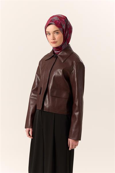 İnce Pamuk Soft Eşarp Çilek Kırmızısı-Gri Desenli Kaymaz Dokulu Tok Duruşlu 90x90