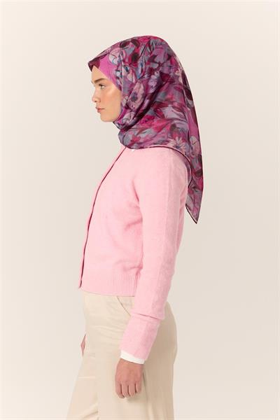 İnce Pamuk Soft Eşarp Pembe-Turkuaz Desenli Kaymaz Dokulu Tok Duruşlu 90x90