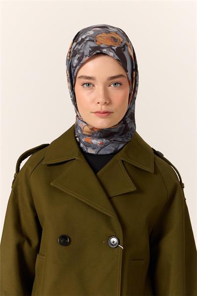 İnce Pamuk Soft Eşarp Siyah-Füme-Turuncu Desenli Nefes Alan Kaymaz 90x90