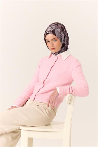 İnce Pamuk Soft Eşarp Pastel Mor-Siyah Desenli Kolay Şekil Alan 90x90