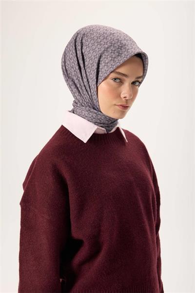 İnce Pamuk Soft Eşarp Pastel Mor-Antrasit Lila Desenli Kaymaz Dokulu Nefes Alan 90x90