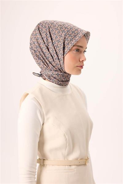 İnce Pamuk Soft Eşarp Gece Mavisi-Vizon Krem Desenli Kaymaz Dokulu Nefes Alan 90x90