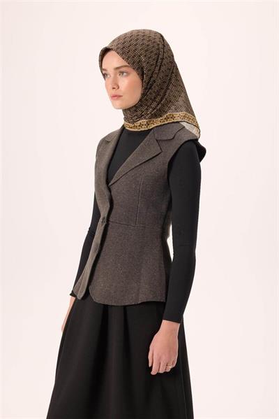 İnce Pamuk Soft Eşarp Siyah-Saman Bej Desenli Kaymaz Dokulu Nefes Alan 90x90