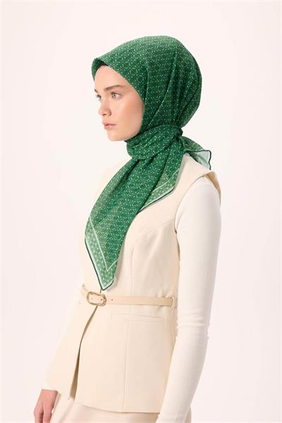 İnce Pamuk Soft Eşarp Su Yeşili Desenli Kaymaz Dokulu Nefes Alan 90x90
