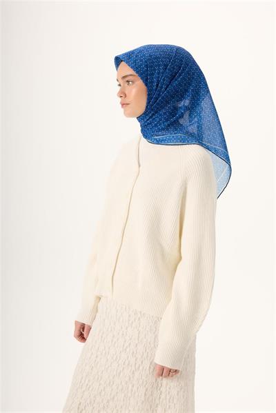 İnce Pamuk Soft Eşarp Mavi-Lacivert Desenli Tok Duruşlu Kaymaz 90x90