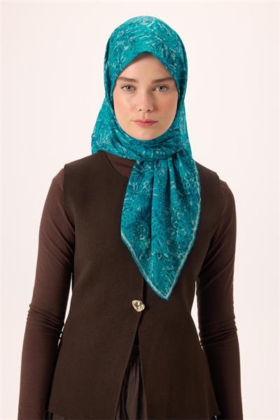 İnce Pamuk Soft Eşarp Gök Mavi-Koyu Mavi Desenli Kaymaz Dokulu Tok Duruşlu 90x90