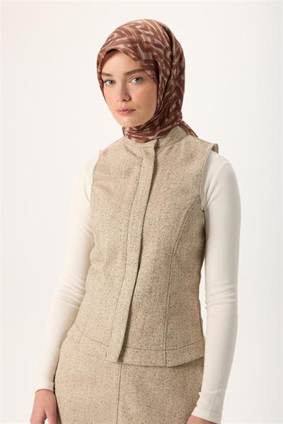 İnce Pamuk Soft Eşarp Açık Fildişi-Kahverengi Sütlü Kahve Desenli Nefes Alan Tok Duruşlu 90x90