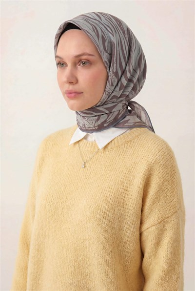Pamuk Karışımlı Eşarp Buz Mavisi Zebra Desen Soft Dokulu Kaymaz 90X90