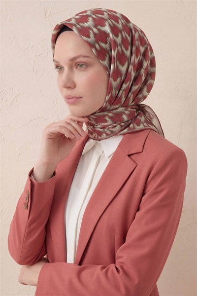 Pamuk Karışımlı Soft Eşarp Zikzak Akış Desen Kiremit Kırmızısı 90x90