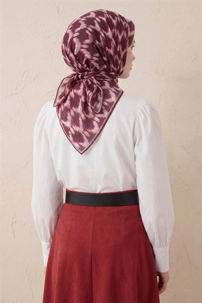 Pamuk Karışımlı Soft Eşarp Zikzak Akış Desen Mürdüm 90x90