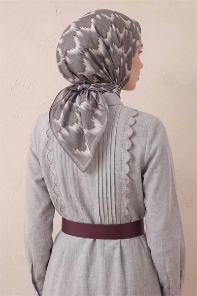 Pamuk Karışımlı Soft Eşarp Zikzak Akış Desen Yağ Yeşili 90x90