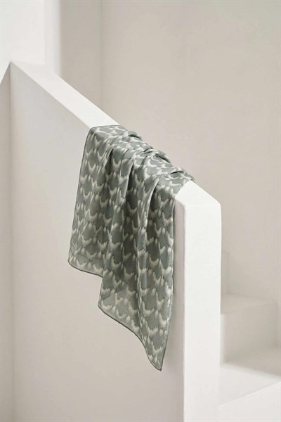 Pamuk Karışımlı Soft Eşarp Zikzak Akış Desen Çağla 90x90