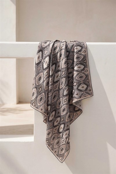 Pamuk Karışımlı Soft Eşarp Baklava Desen Gri 90x90