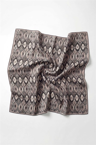 Pamuk Karışımlı Soft Eşarp Baklava Desen Gri 90x90