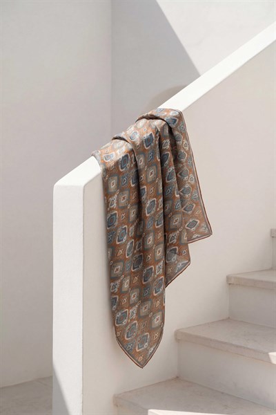 Pamuk Karışımlı Soft Eşarp Baklava Desen Koyu Taba 90x90