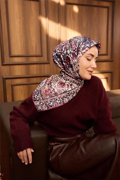 Twill İpek Eşarp Lacivert–Bordo Desenli Tok Duruşlu Kaymaz 90x90