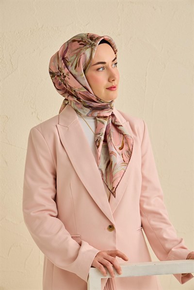 Twill İpek Eşarp Floral Art Desen Toz Pembe 90x90
