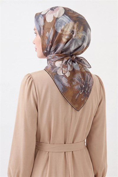 Soft Eşarp Flower Sütlü Kahve