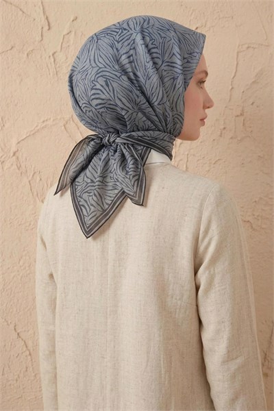 Soft Eşarp Lina Flora Siyah Beyaz 90x90
