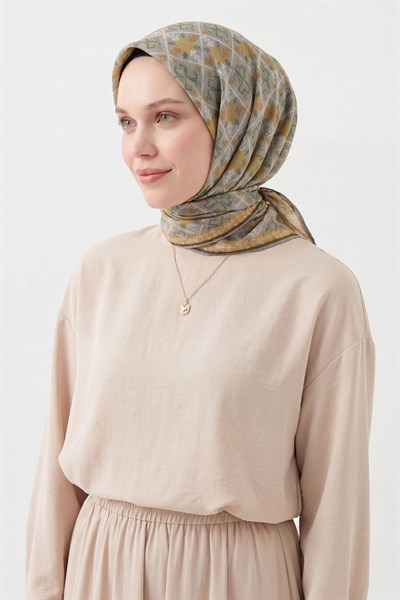Soft Eşarp Minimal Motif Gümüş