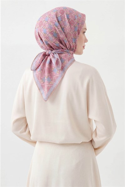 Soft Eşarp Minimal Motif Pembe