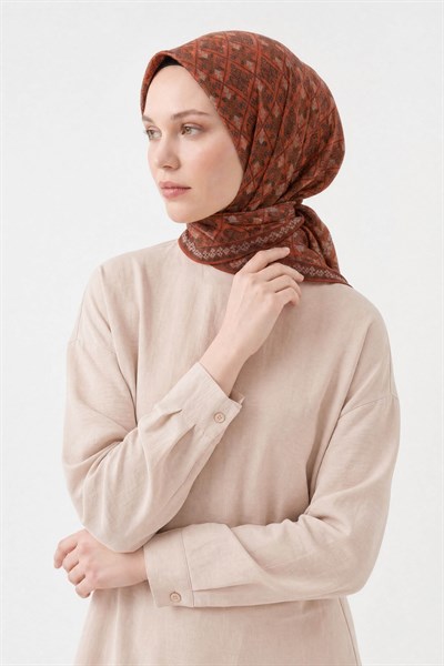 Soft Eşarp Minimal Motif Turuncu