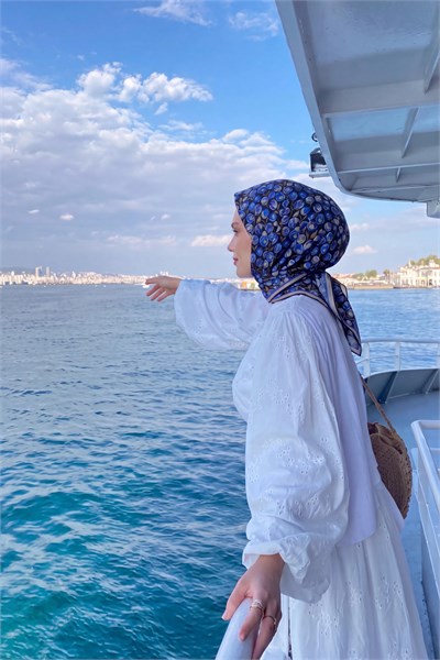 Soft Eşarp Vintage Floral Siyah