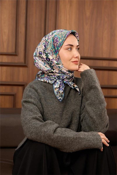 Twill İpek Eşarp Beyaz–Turkuaz Desenli Tok Duruşlu Kaymaz 90X90