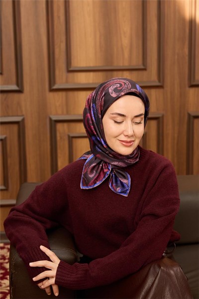 Twill İpek Eşarp Bordo–Saks Desenli Tok Duruşlu 90X90