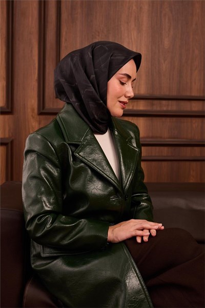 Twill İpek Eşarp Koyu Yeşil–Yeşil–Yeşil Gri Desenli Tok Duruşlu 90X90