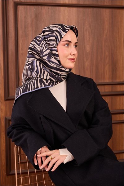 Twill İpek Eşarp Lacivert Ekru İndigo Dalga Desenli Tok Duruşlu 90X90