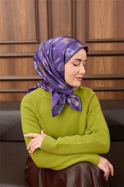 Twill İpek Eşarp Mor-Zümrüt Yaprak Desenli Tok Duruşlu 90X90