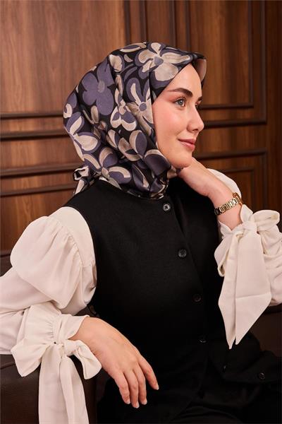 Twill İpek Eşarp Pastel Mor Taş Siyah Papatya Desenli Tok Duruşlu 90x90