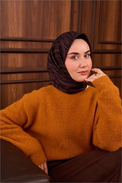 Twill İpek Eşarp Pastel Mor Taba Geometrik Desenli Tok Duruşlu 90X90