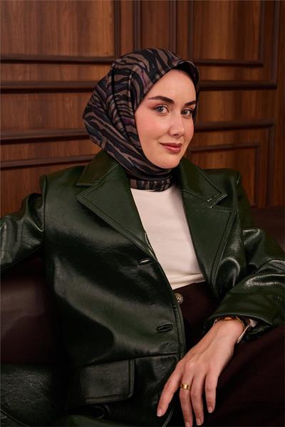 Twill İpek Eşarp Petrol Yeşili Erguvan Geometrik Desenli Tok Duruşlu 90x90