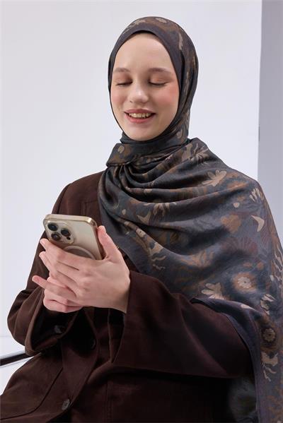 Viskon Mayda Şal Antrasit Zeminli Kahve Tonlu Desenli Yumuşak Dokulu 190x70