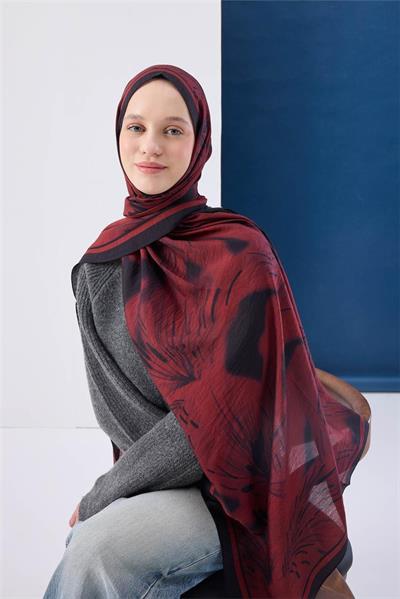 Viskon Mayda Şal Kırmızı Zeminli Siyah Detaylı Desenli Yumuşak Dokulu 190x70
