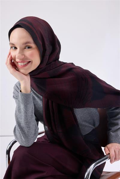 Viskon Mayda Şal Vişne Zeminli Siyah Tonlu Düz Dokulu Yumuşak Dökümlü 190x70